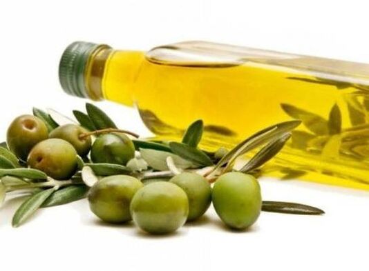 Aceite de oliva en lugar de aceite de girasol para descomponer las células grasas